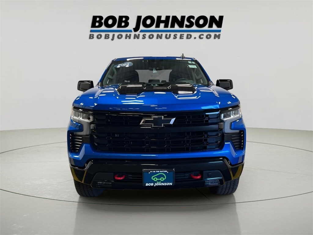 2023 Chevrolet Silverado 1500 LT Trail Boss photo 2