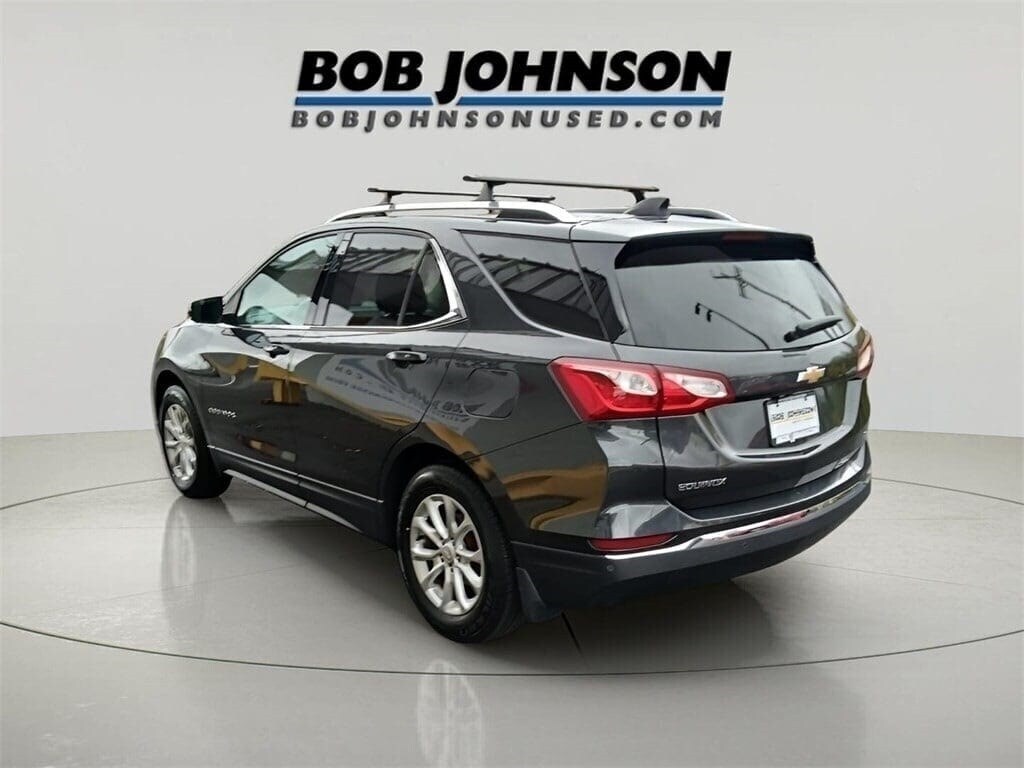 2018 Chevrolet Equinox LT photo 4