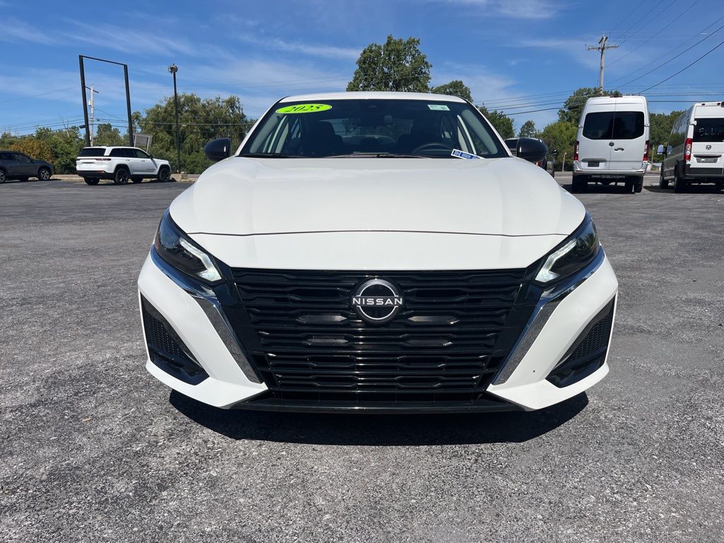 2025 Nissan Altima 2.5 S photo 2
