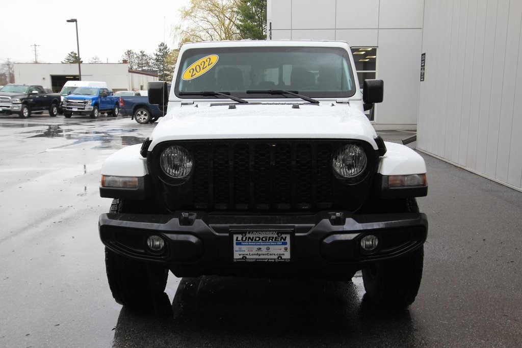 Used 2022 Jeep Gladiator WILLYS with VIN 1C6HJTAG4NL150977 for sale in Rutland, VT