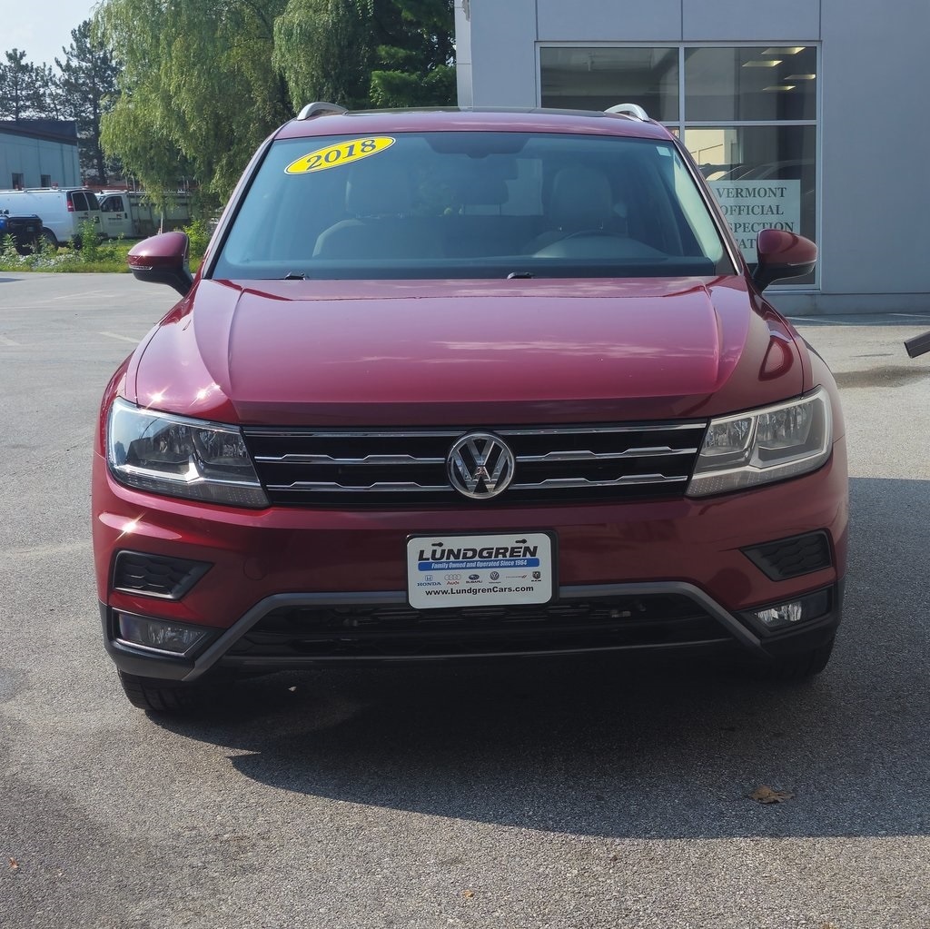 Used 2018 Volkswagen Tiguan SEL with VIN 3VV2B7AX0JM066202 for sale in Rutland, VT