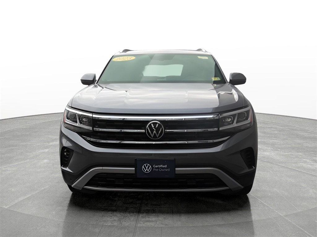 Used 2023 Volkswagen Atlas Cross Sport SE w/Tech with VIN 1V2JE2CA1PC211530 for sale in Rutland, VT