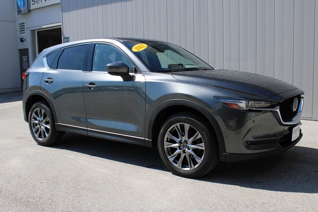 Used 2021 Mazda CX-5 Signature with VIN JM3KFBEYXM0460720 for sale in Rutland, VT