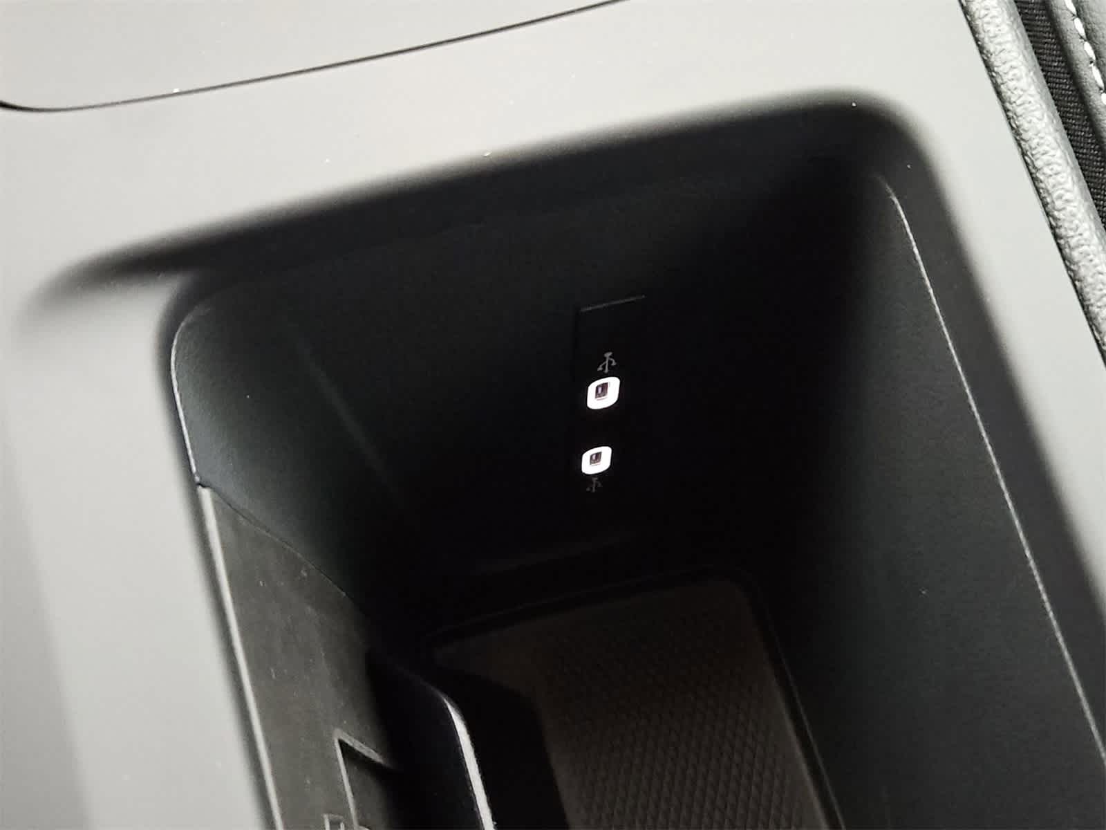 Thumbnail: 2025 Volkswagen Tiguan - 33