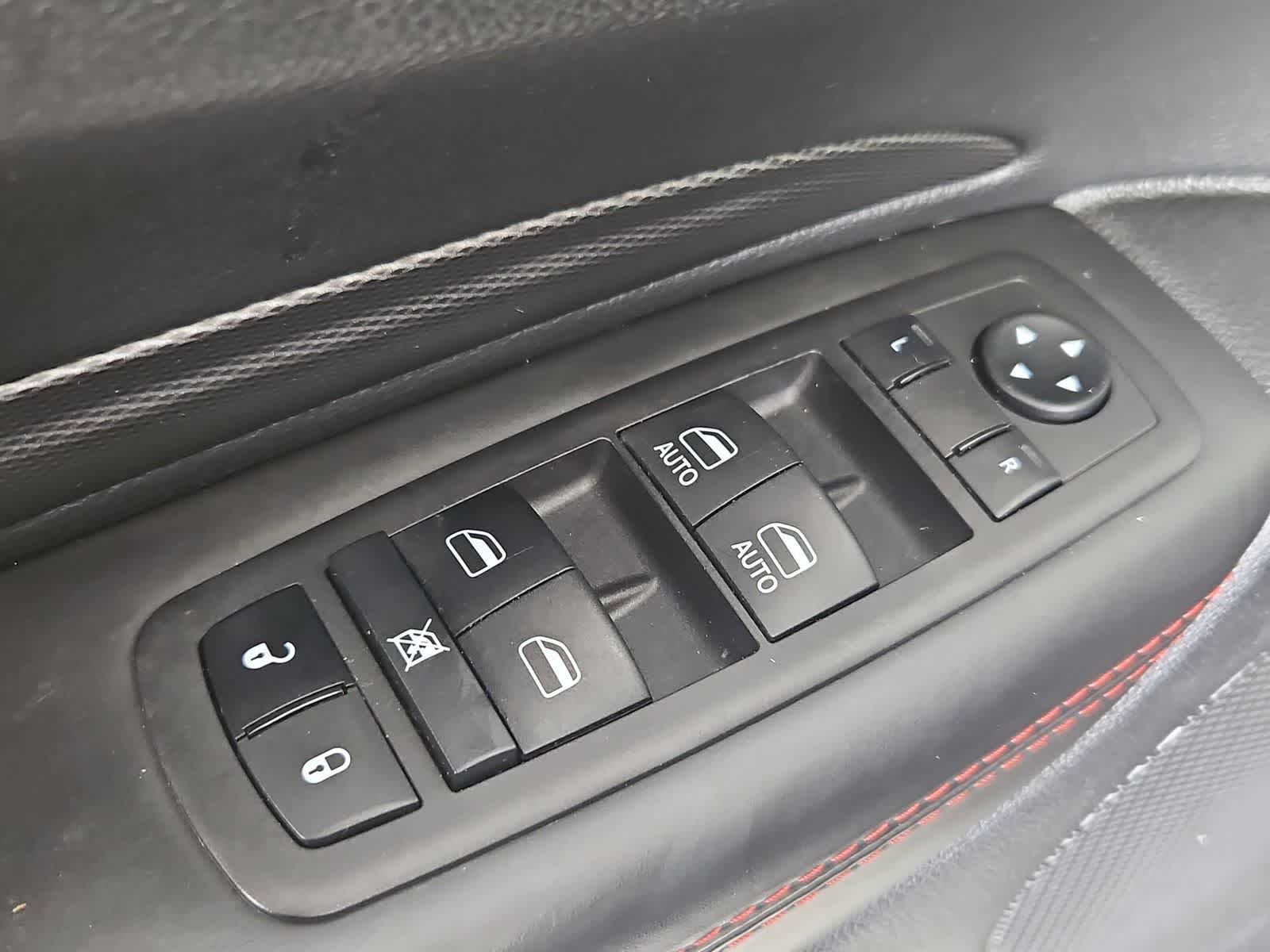 Thumbnail: 2023 Dodge Durango - 17