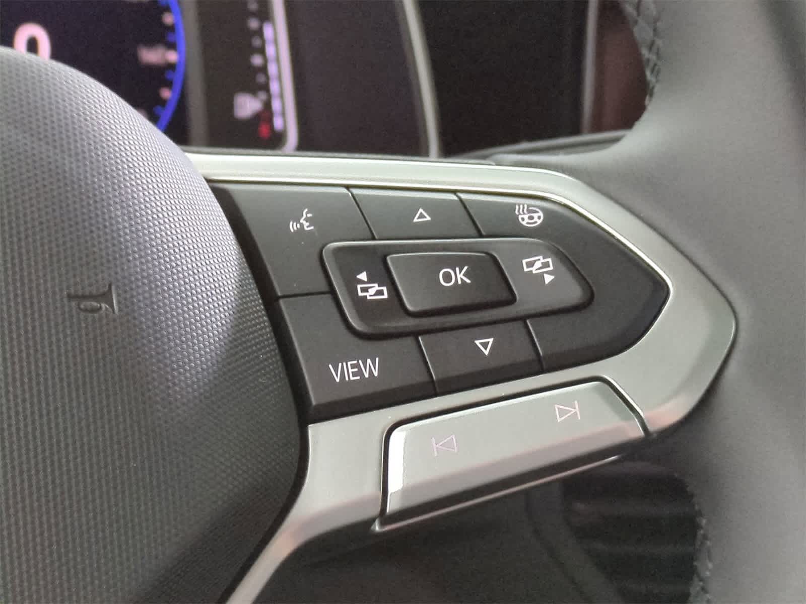 Thumbnail: 2025 Volkswagen Jetta - 25