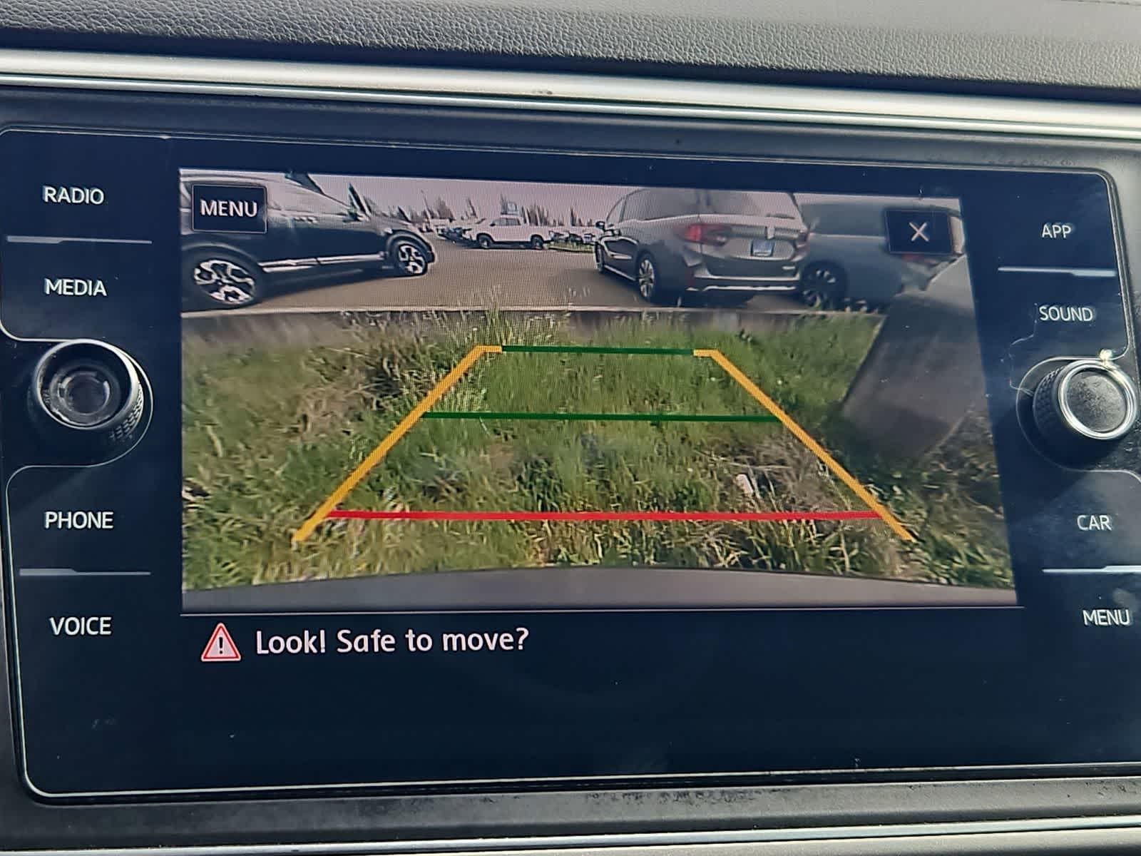 Thumbnail: 2018 Volkswagen Atlas - 28