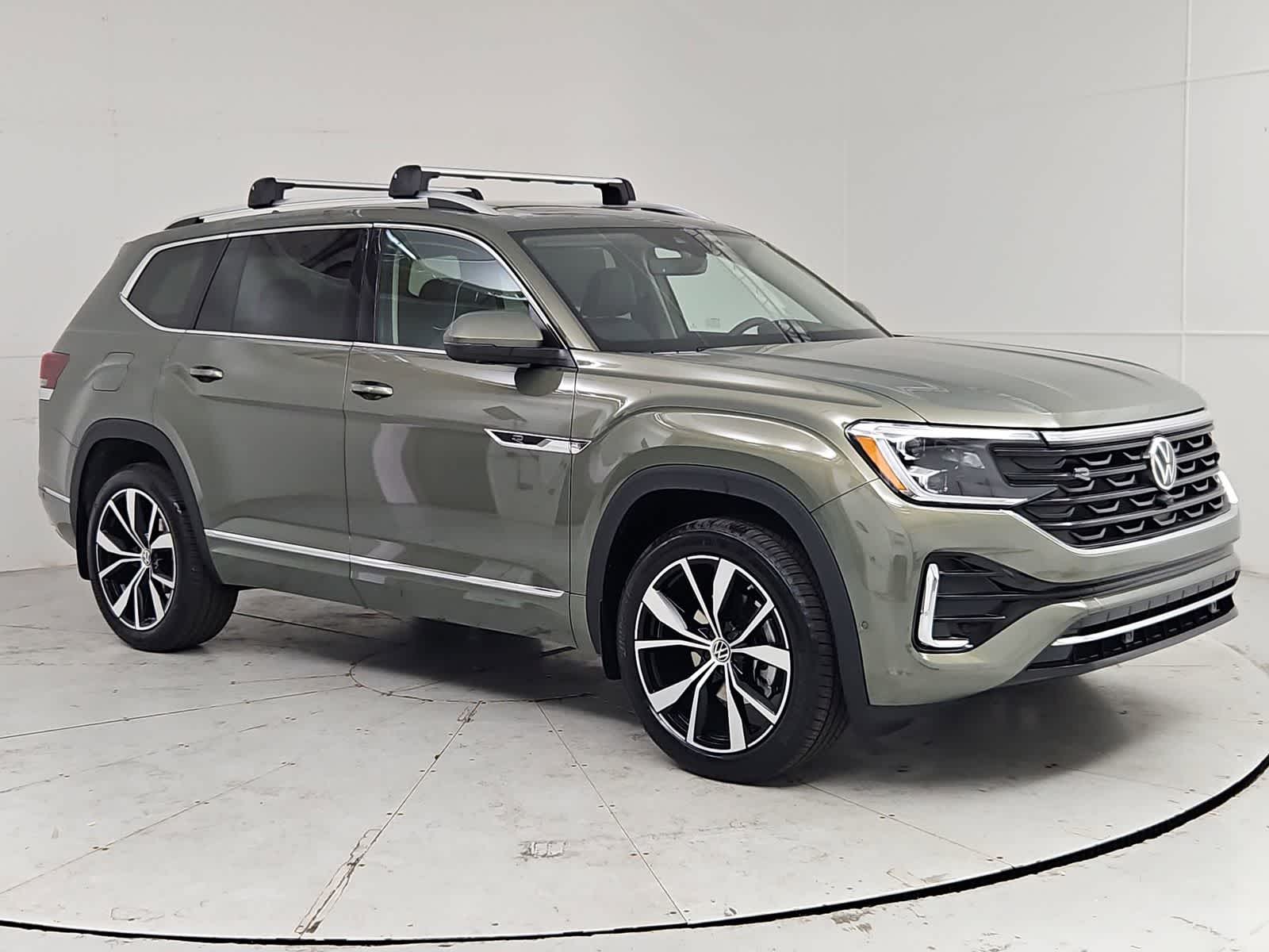 Thumbnail: 2026 Volkswagen Atlas - 8