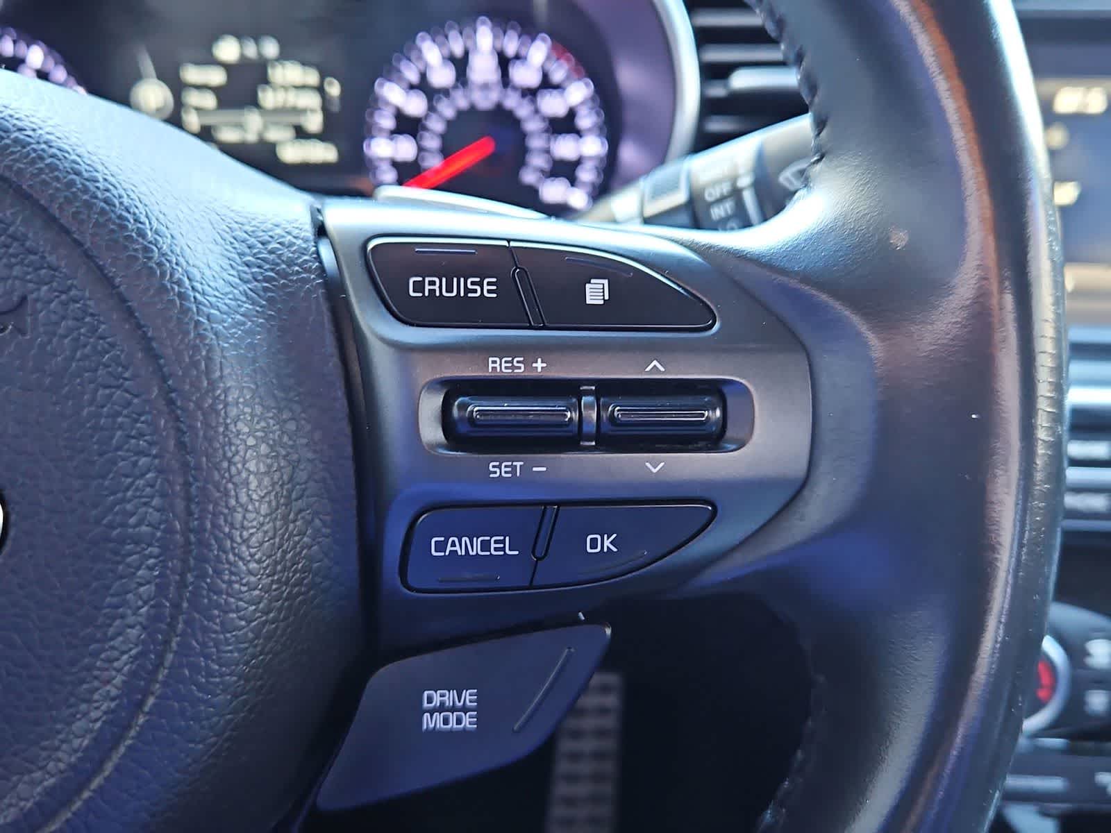 Thumbnail: 2014 Kia Optima - 26