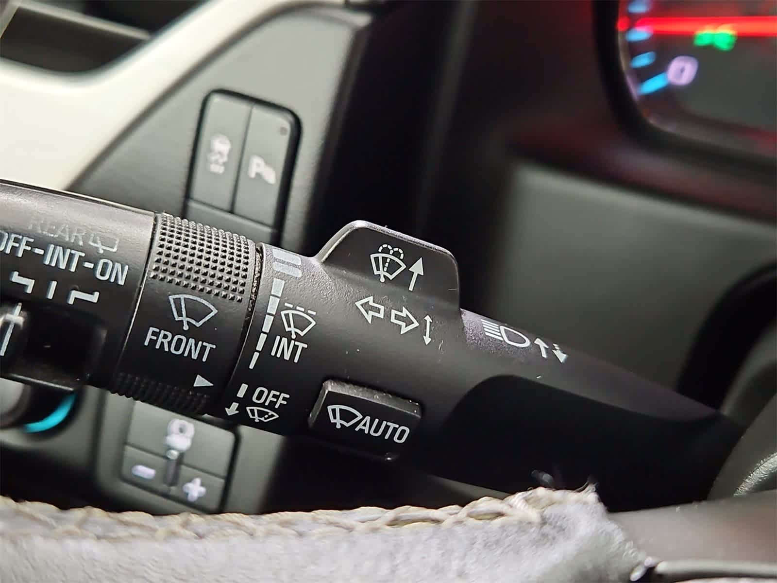 Thumbnail: 2017 GMC Yukon XL - 26