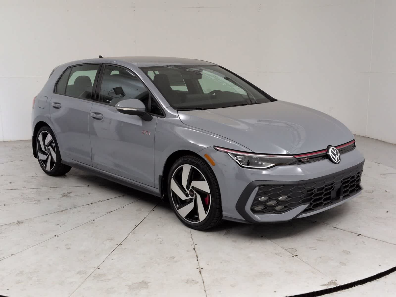 2026 Volkswagen Golf GTI S - Photo 8