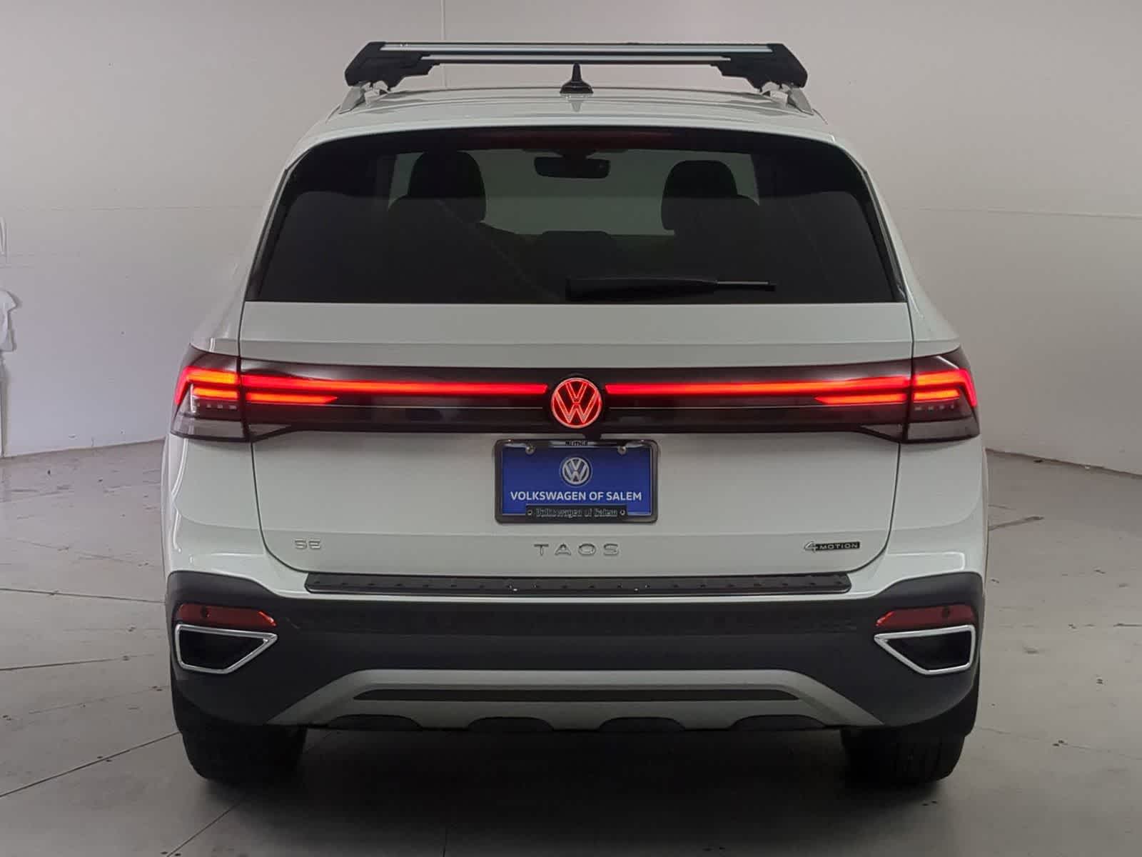 Thumbnail: 2025 Volkswagen Taos - 5