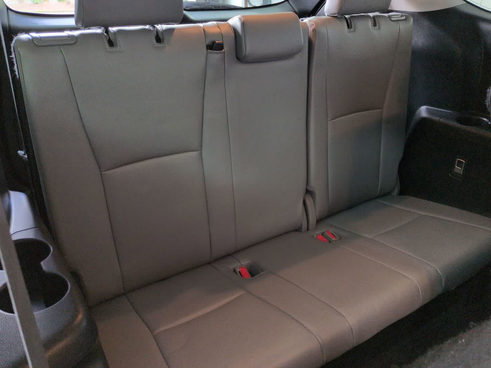 Thumbnail: 2023 Toyota Highlander - 36