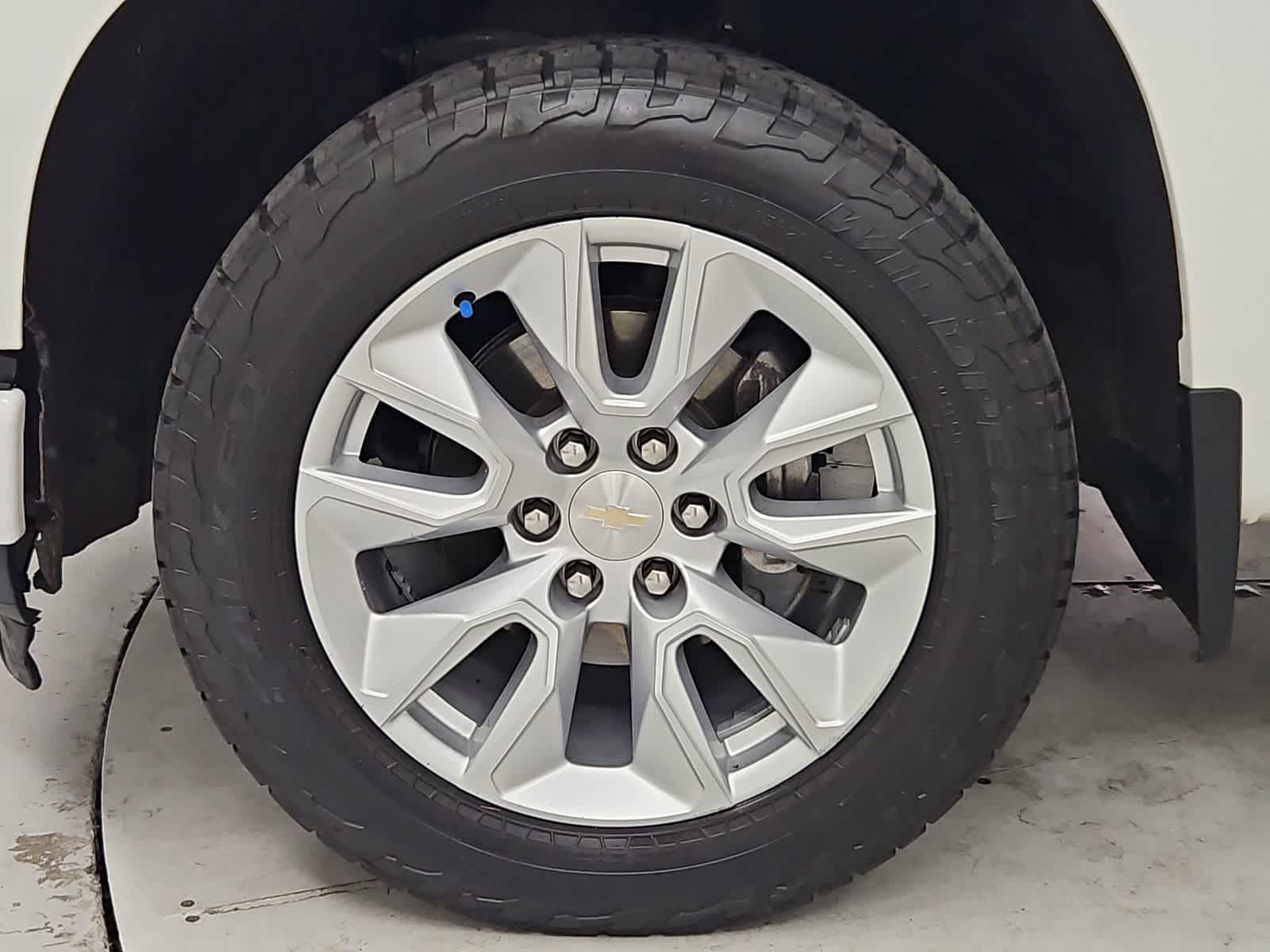 Thumbnail: 2020 Chevrolet Silverado 1500 - 13