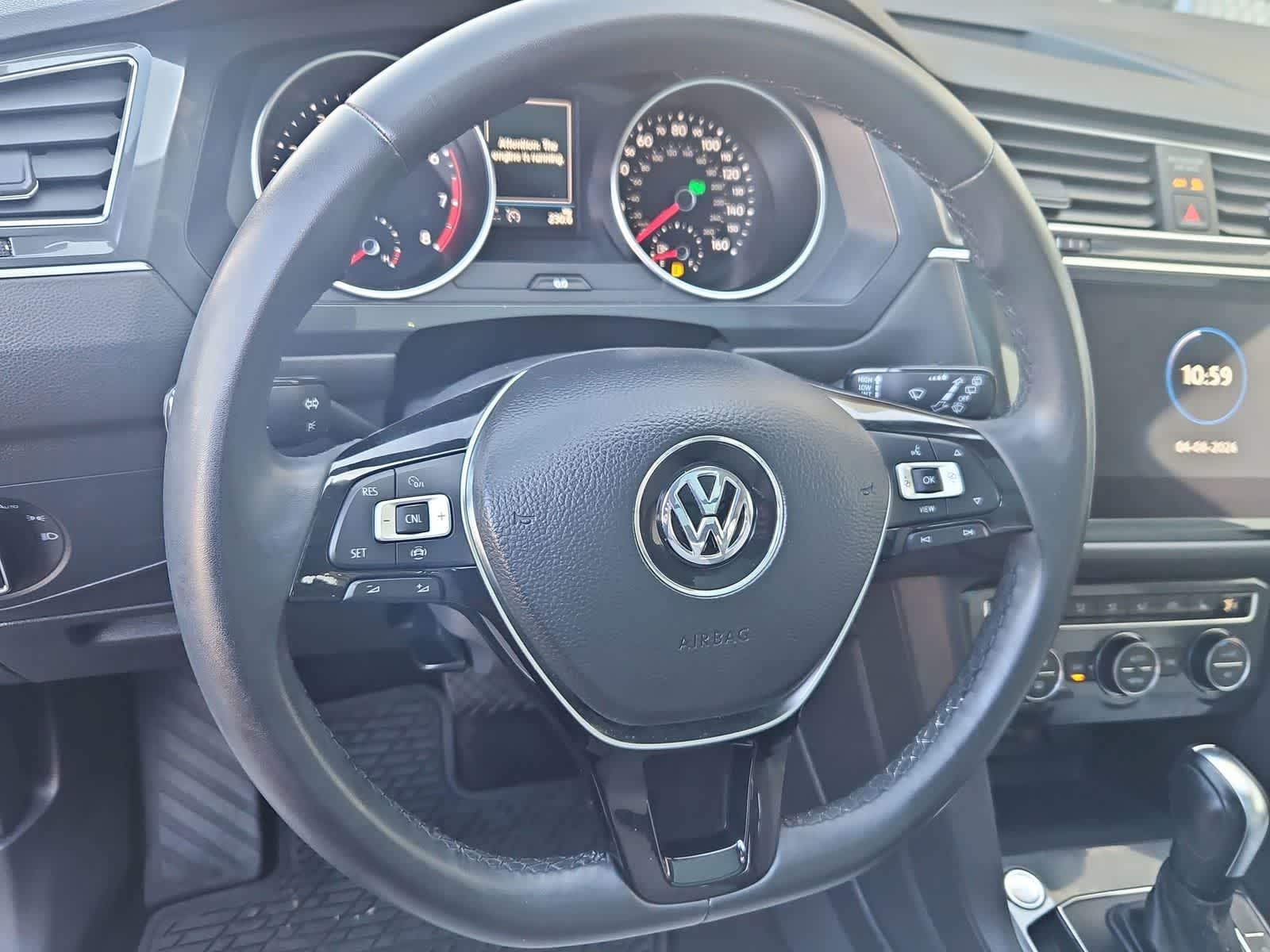 Thumbnail: 2020 Volkswagen Tiguan - 24