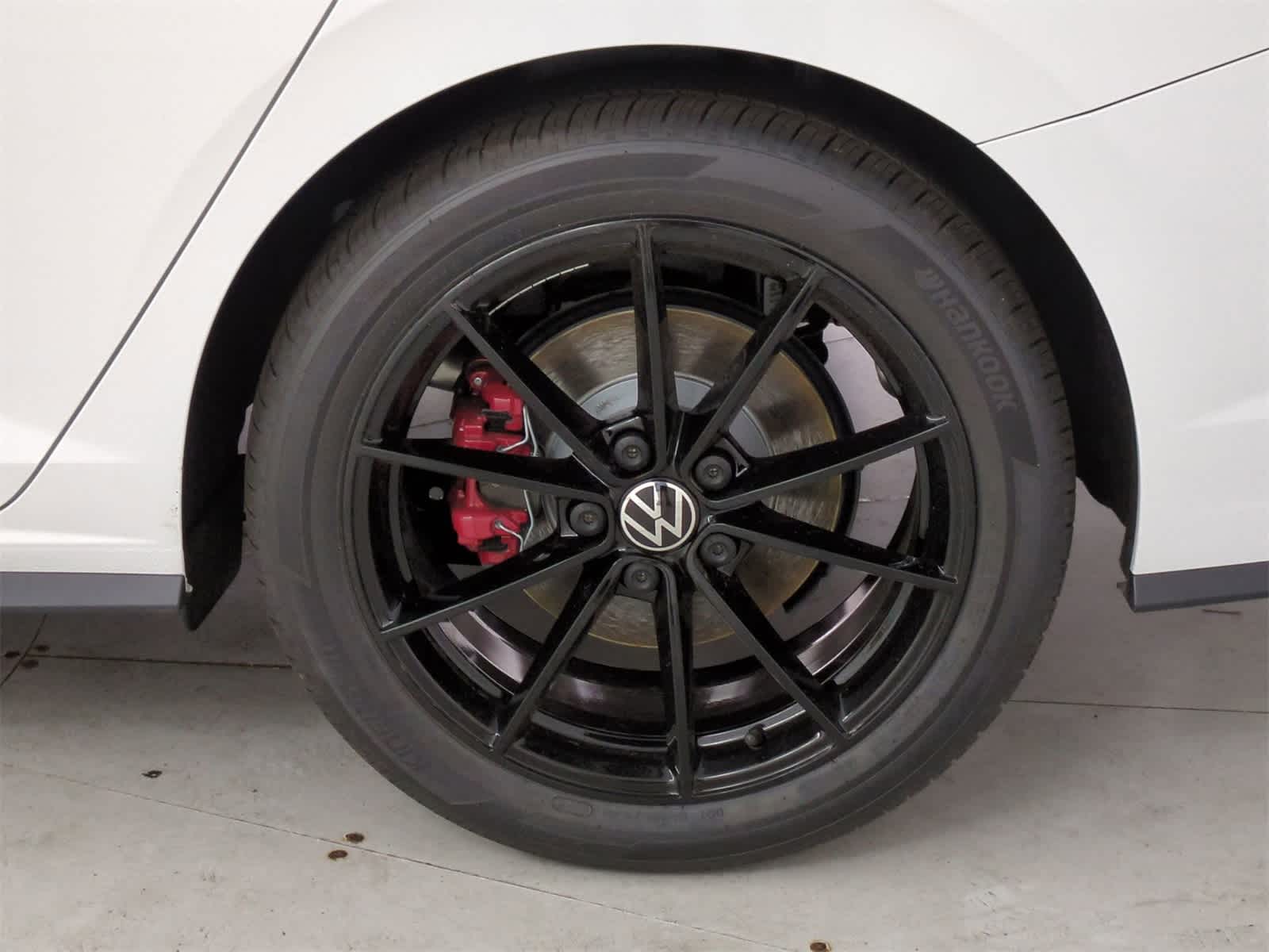 Thumbnail: 2025 Volkswagen Jetta - 13