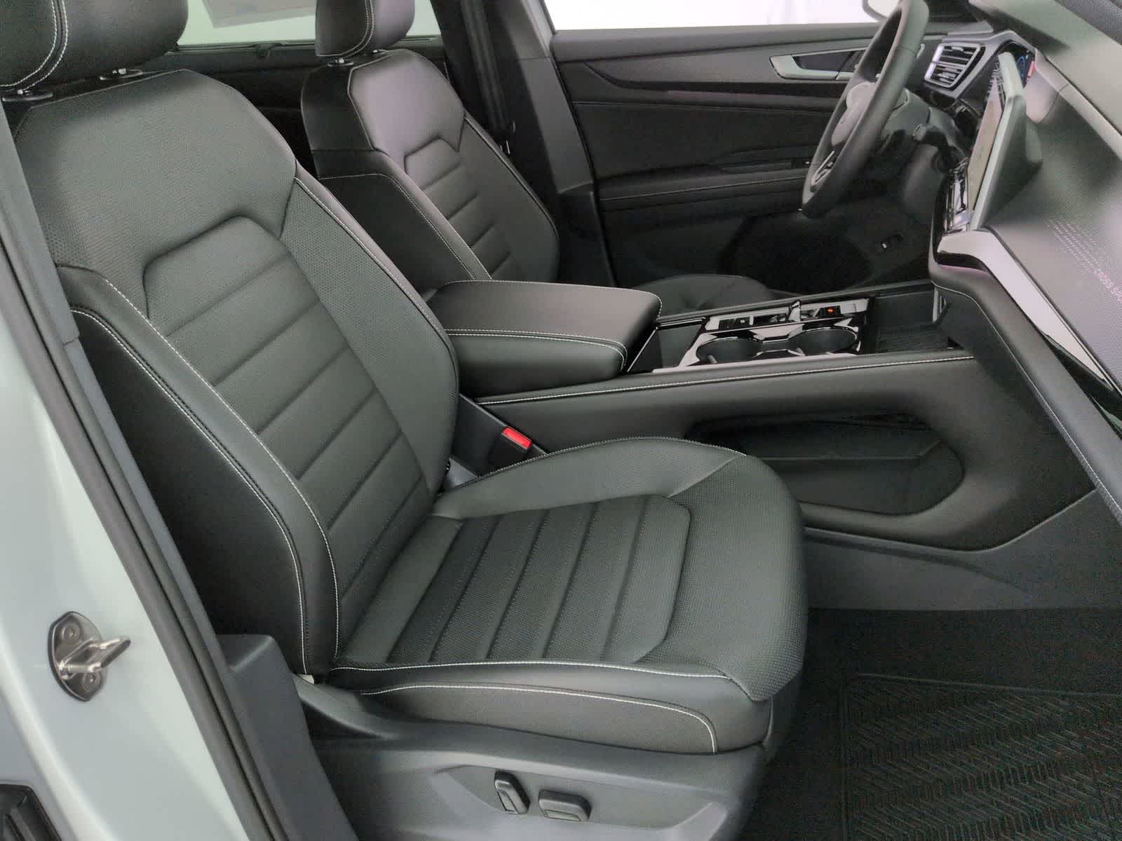 Thumbnail: 2026 Volkswagen Atlas - 23