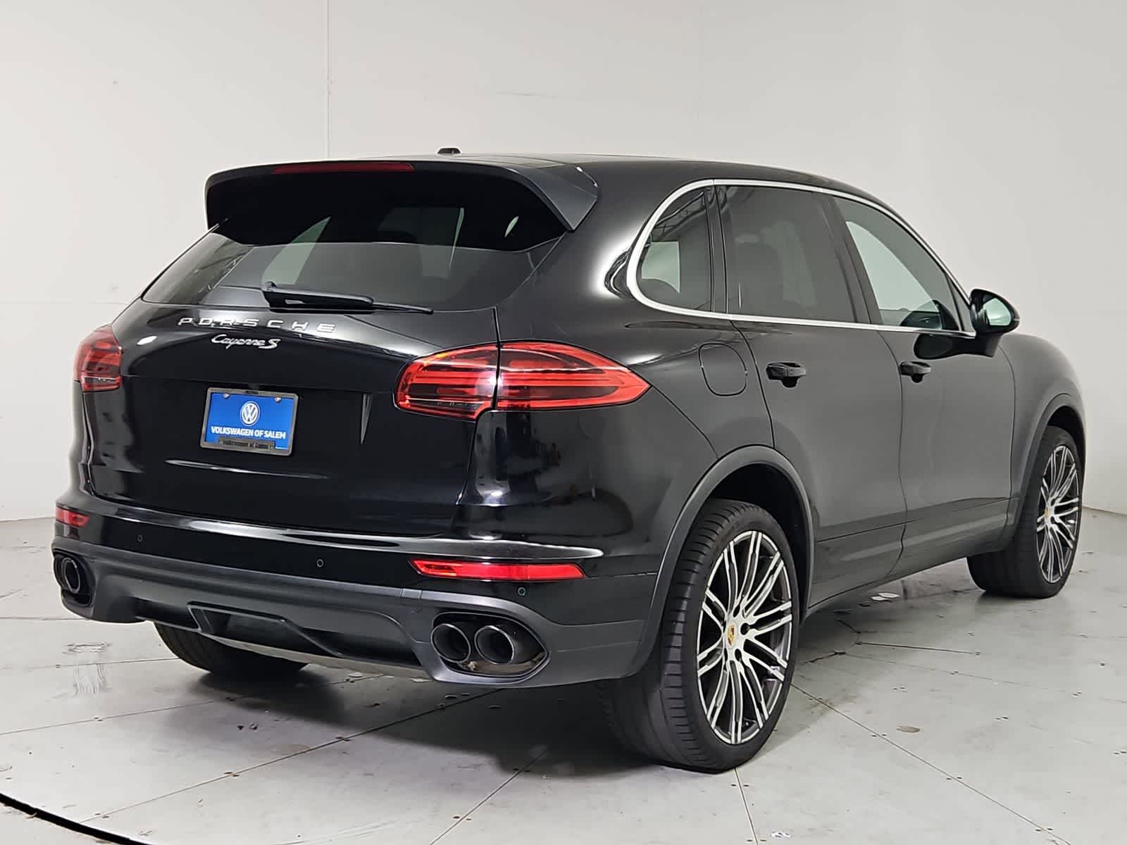 Thumbnail: 2018 Porsche Cayenne - 6