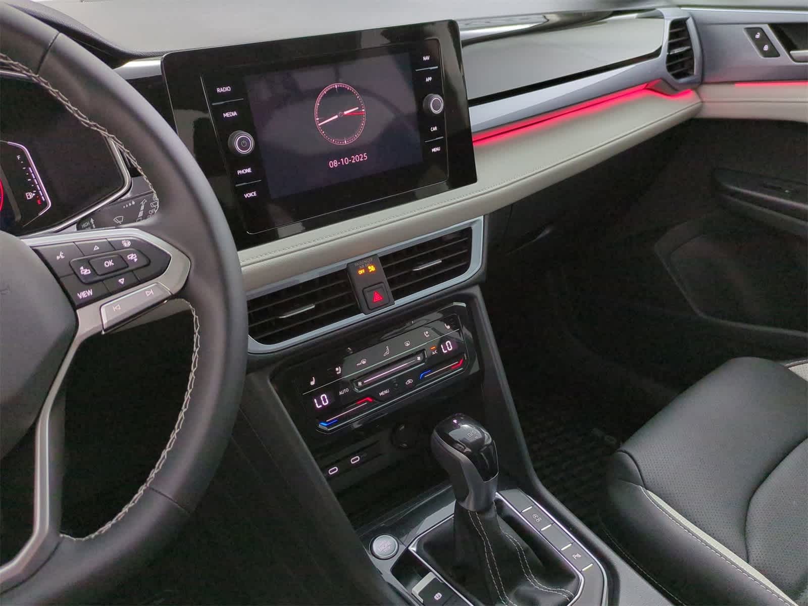 Thumbnail: 2025 Volkswagen Taos - 29