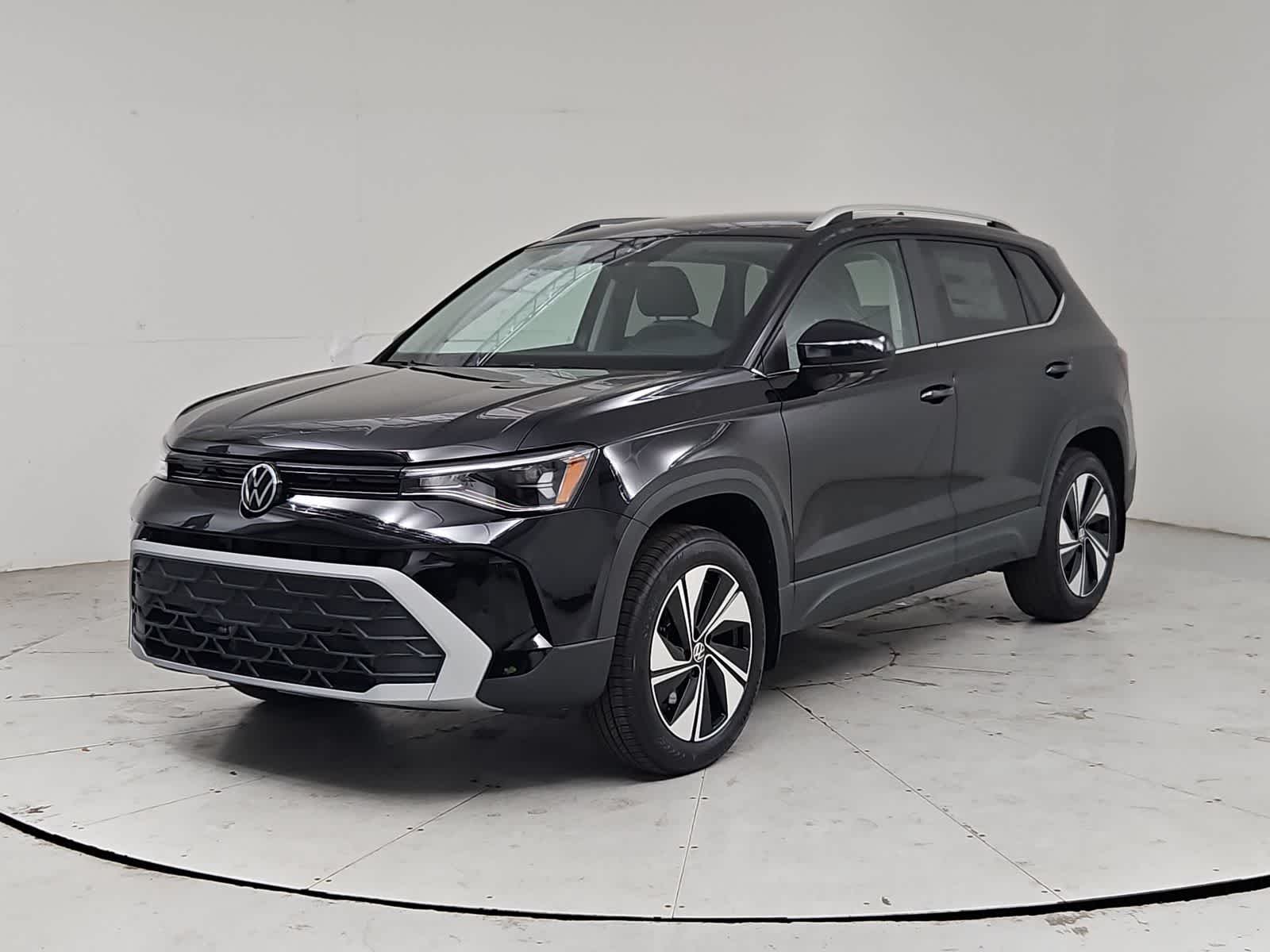 New 2026 Volkswagen Taos SUV 1.5T SE Deep Black Pearl For Sale