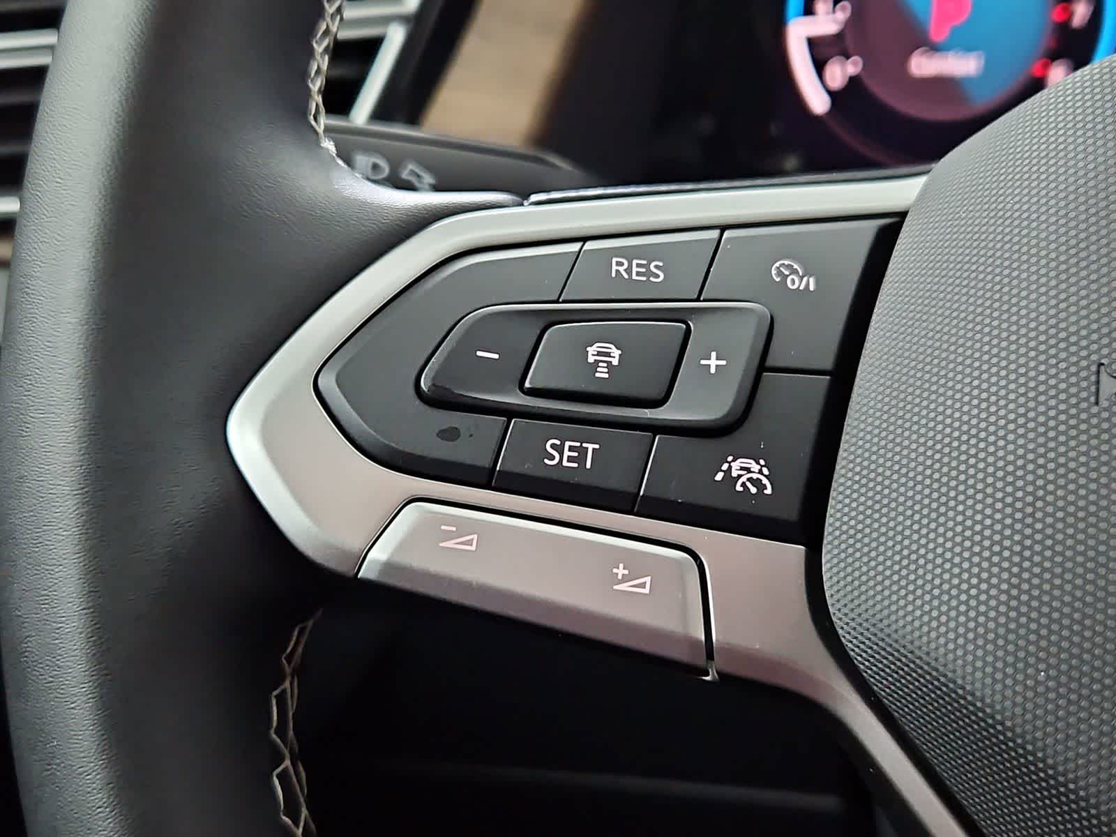 Thumbnail: 2026 Volkswagen Atlas - 23