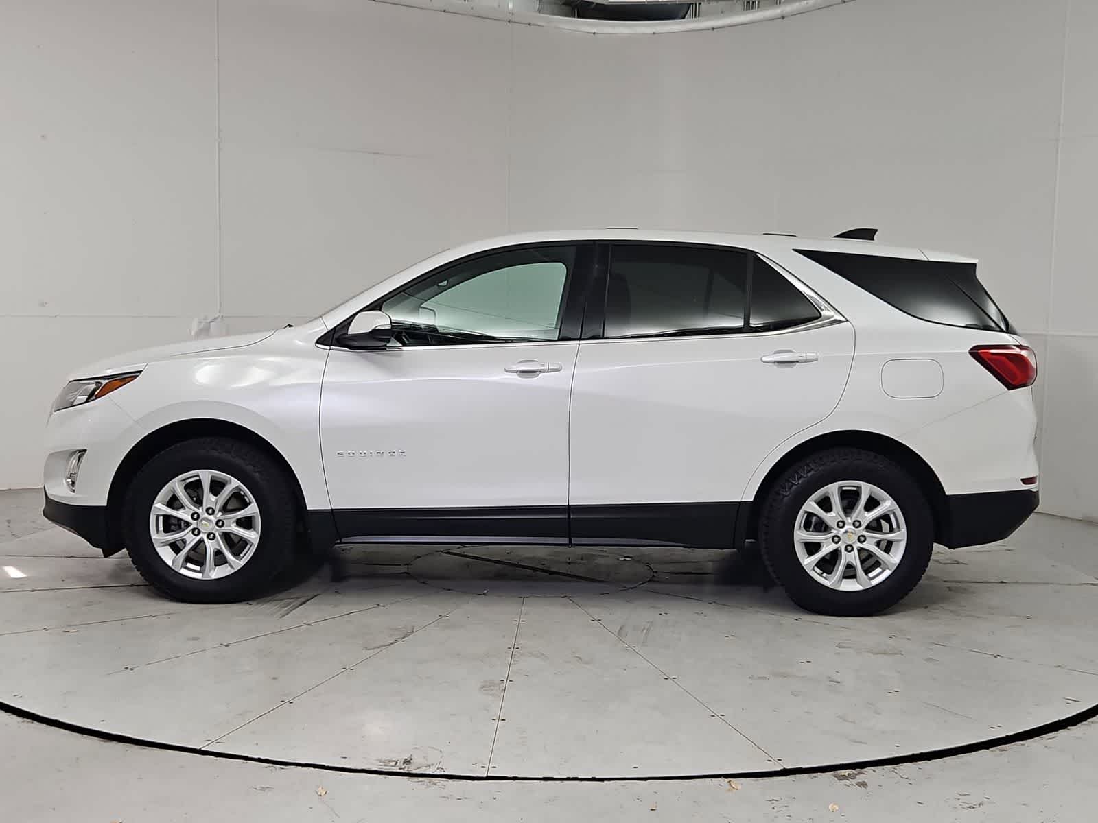 Thumbnail: 2018 Chevrolet Equinox - 3