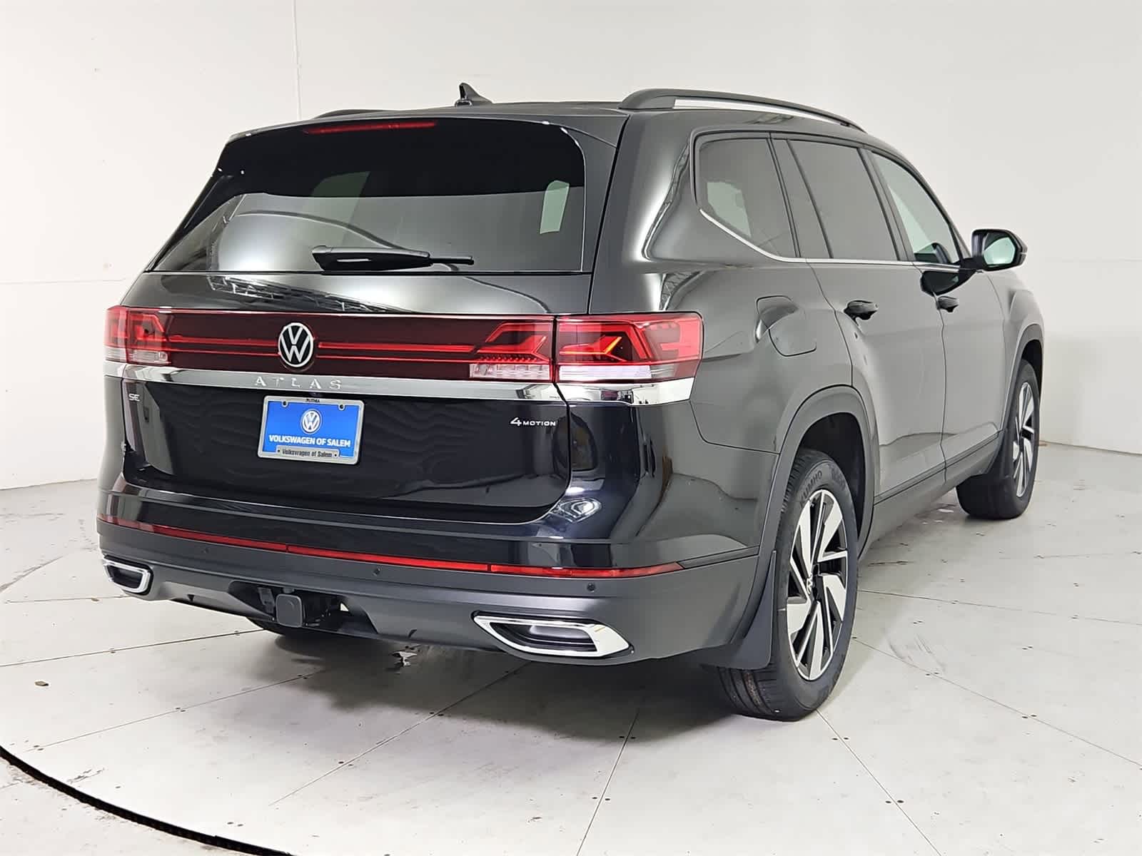Thumbnail: 2026 Volkswagen Atlas - 6