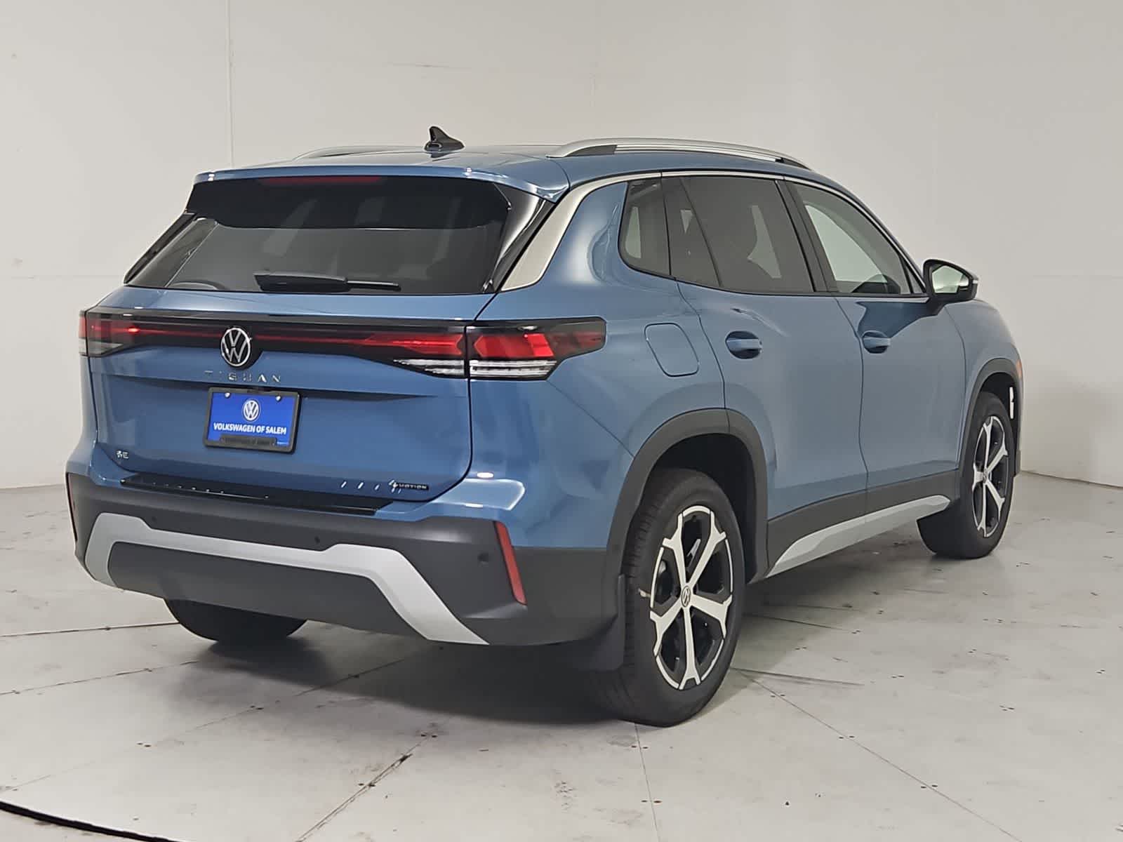 Thumbnail: 2026 Volkswagen Tiguan - 6