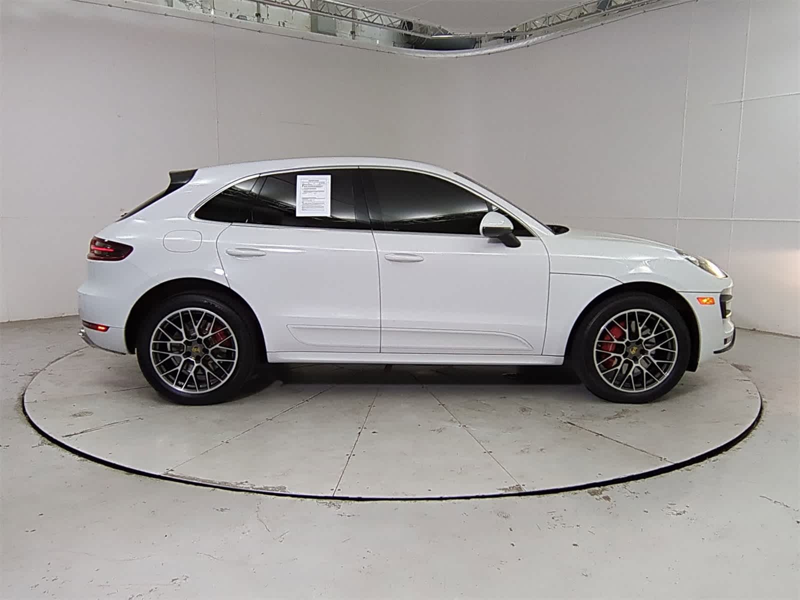 Thumbnail: 2015 Porsche Macan - 7