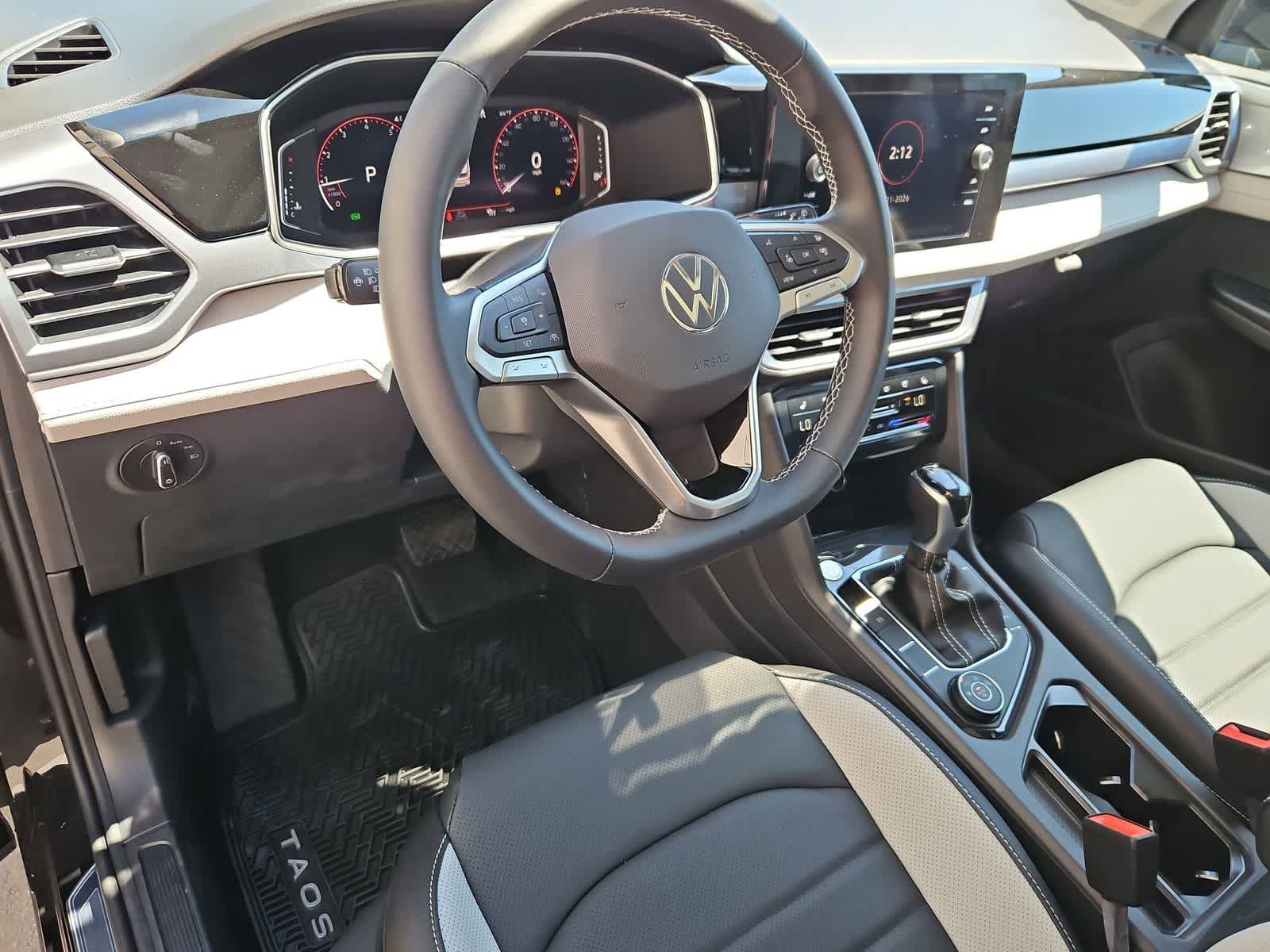 Thumbnail: 2026 Volkswagen Taos - 2