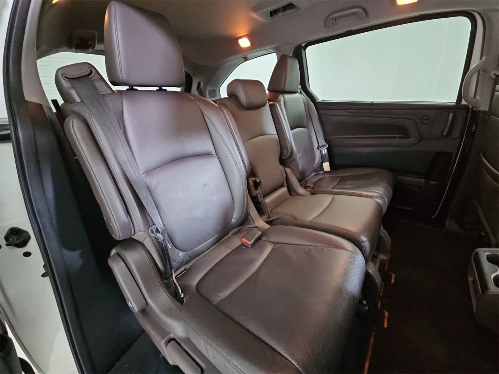 Thumbnail: 2019 Honda Odyssey - 21