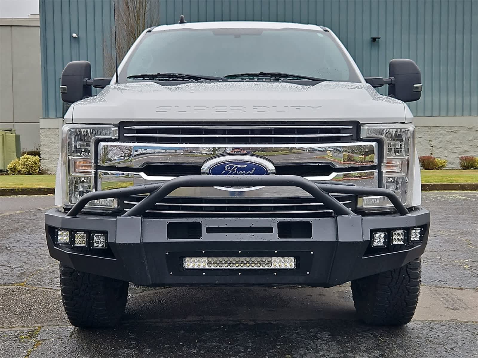 Thumbnail: 2019 Ford F-350 - 9