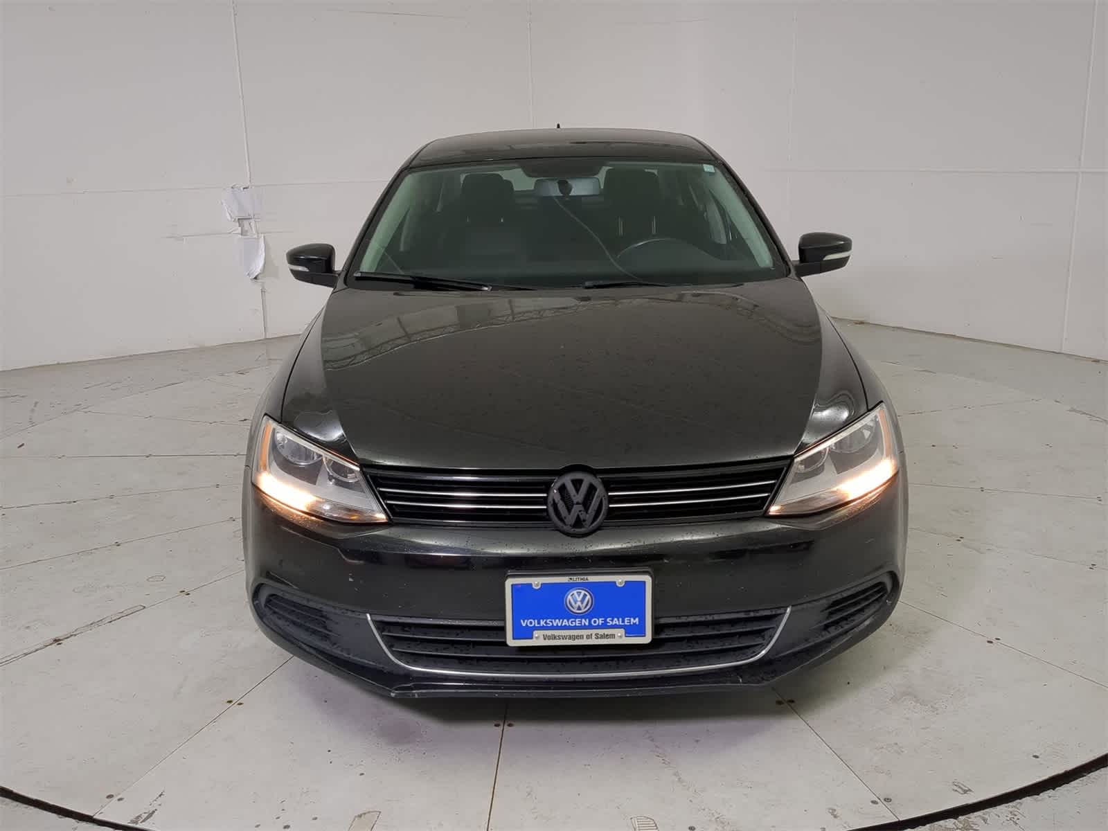 Thumbnail: 2013 Volkswagen Jetta - 9