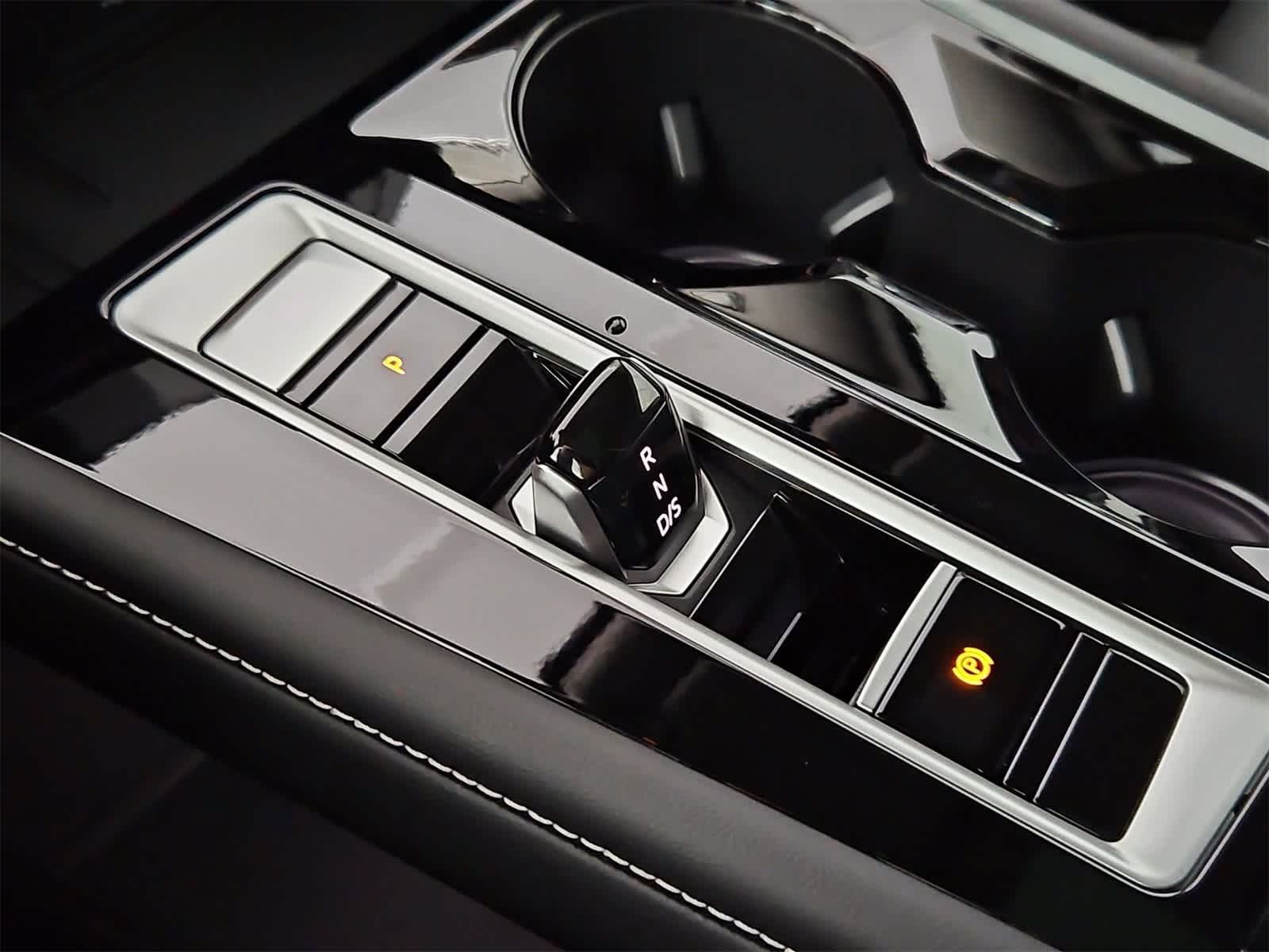 Thumbnail: 2026 Volkswagen Atlas - 34