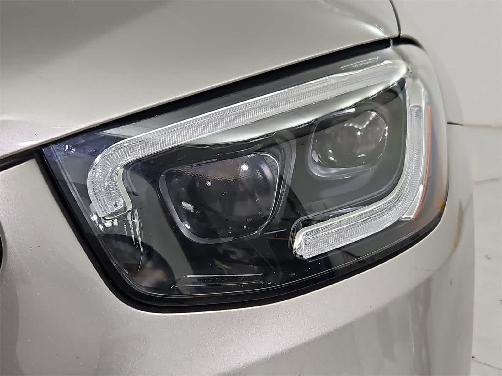 Thumbnail: 2022 Mercedes-Benz GLC - 10