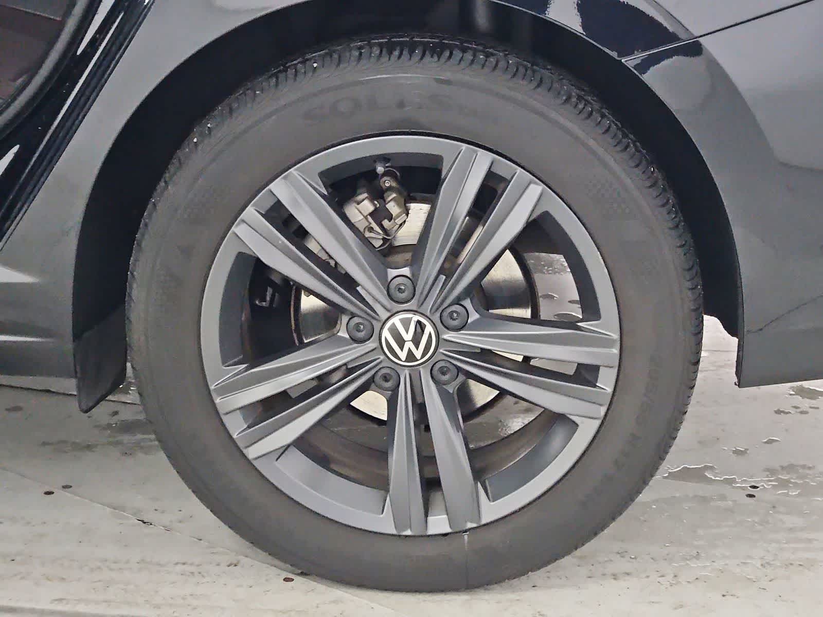 Thumbnail: 2023 Volkswagen Jetta - 13