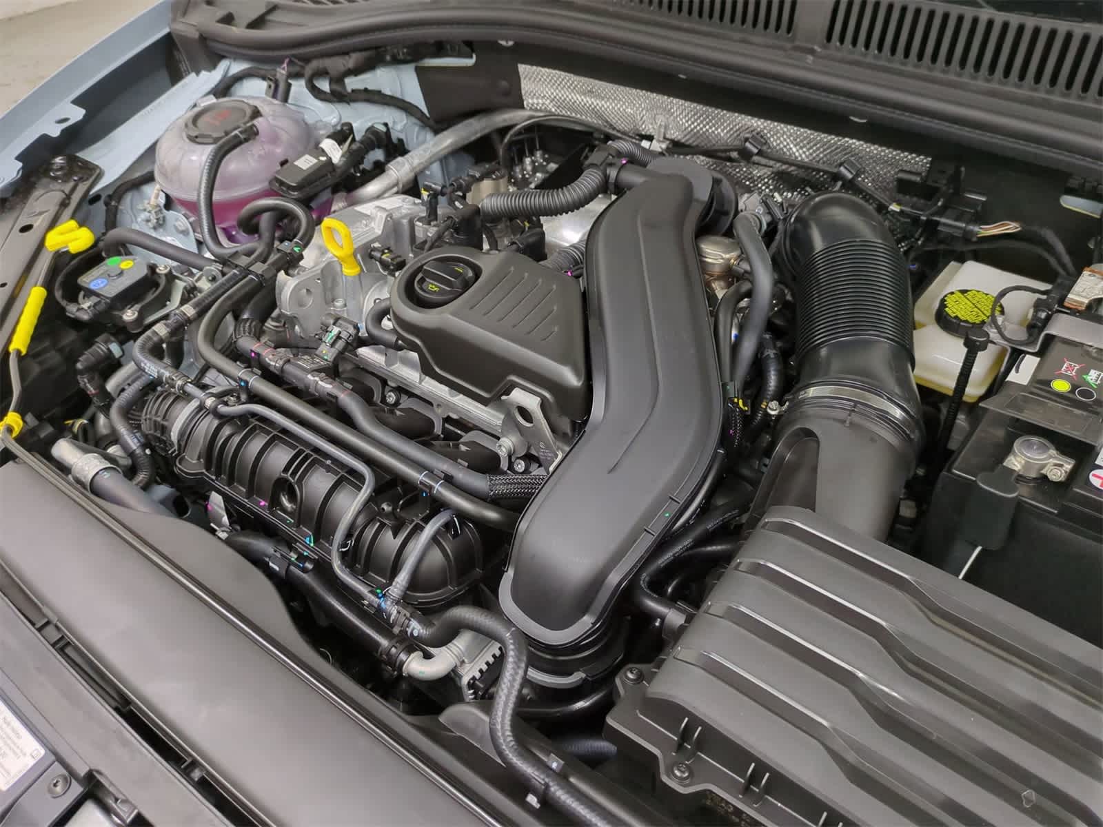 Thumbnail: 2025 Volkswagen Jetta - 14