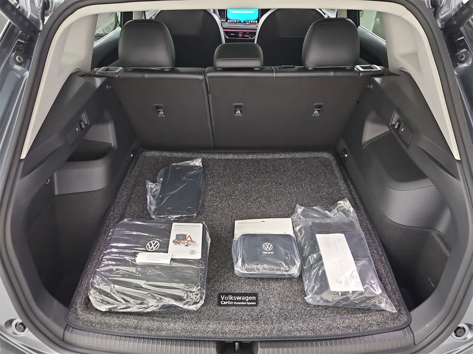 Thumbnail: 2025 Volkswagen Tiguan - 36