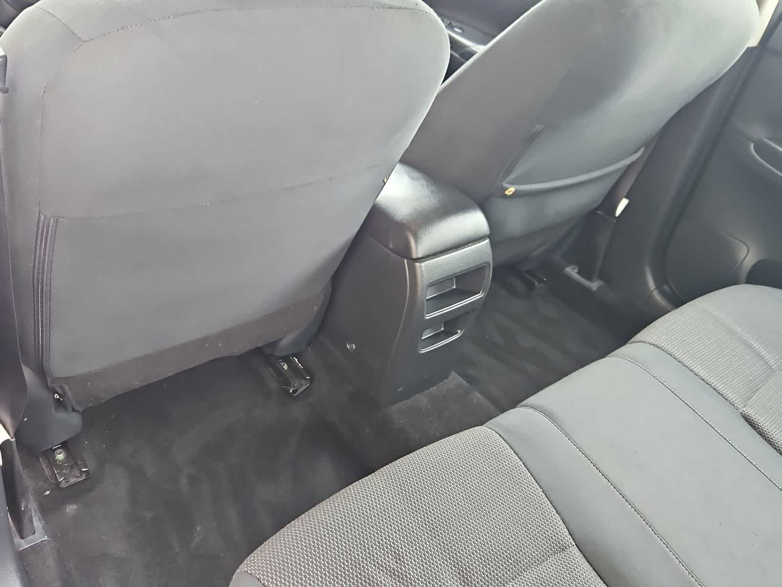 Thumbnail: 2019 Nissan Sentra - 18