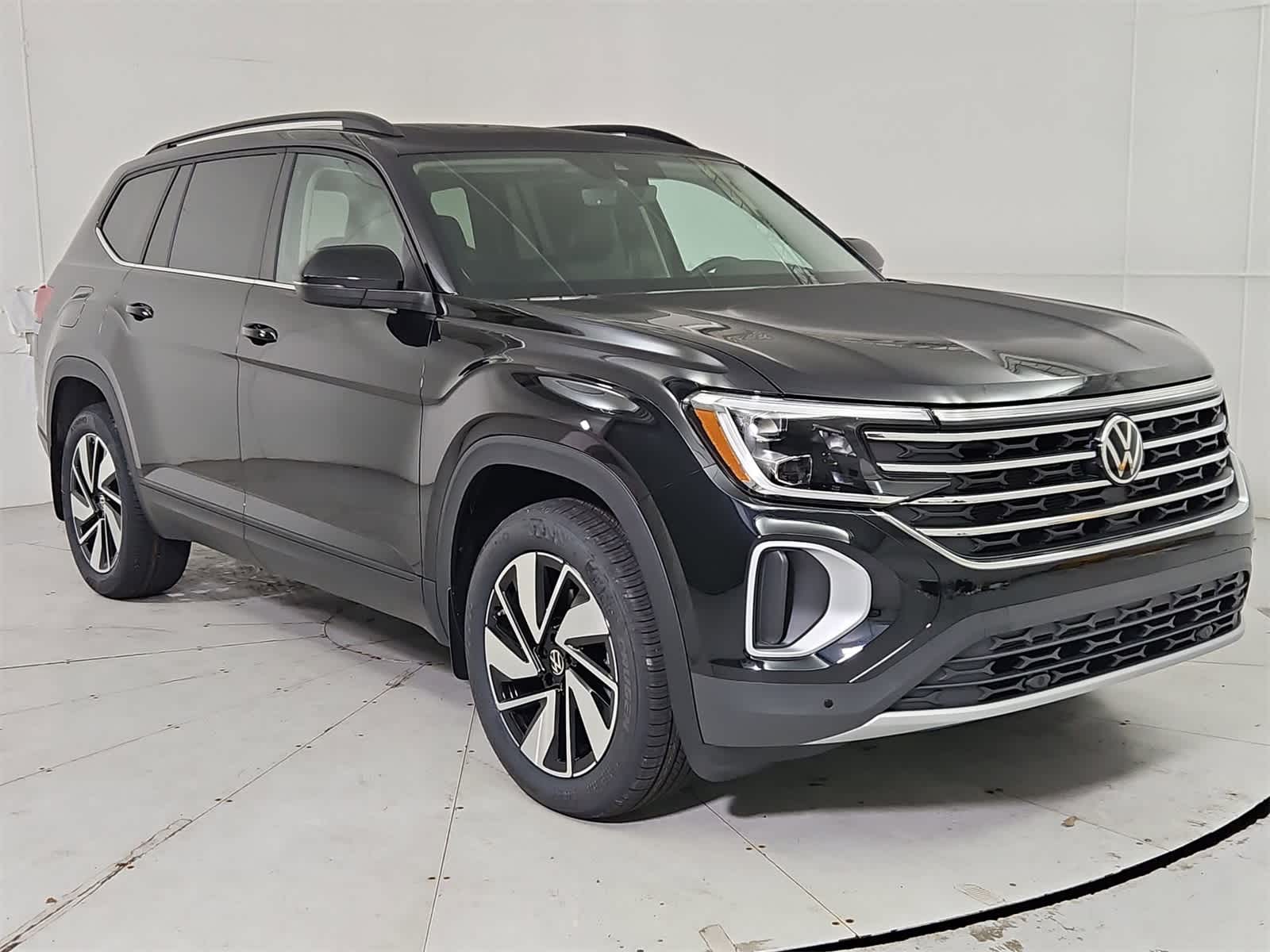 Thumbnail: 2026 Volkswagen Atlas - 8