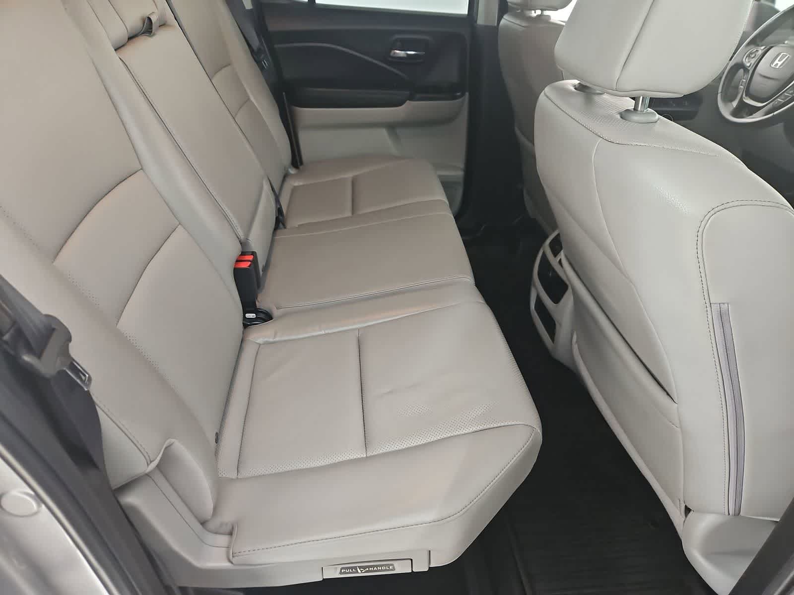 Thumbnail: 2019 Honda Ridgeline - 21