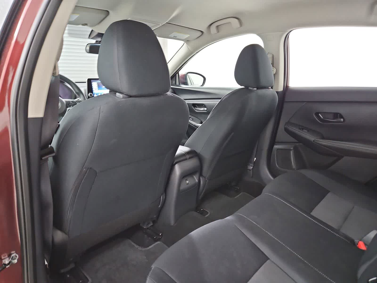 Thumbnail: 2024 Nissan Sentra - 18