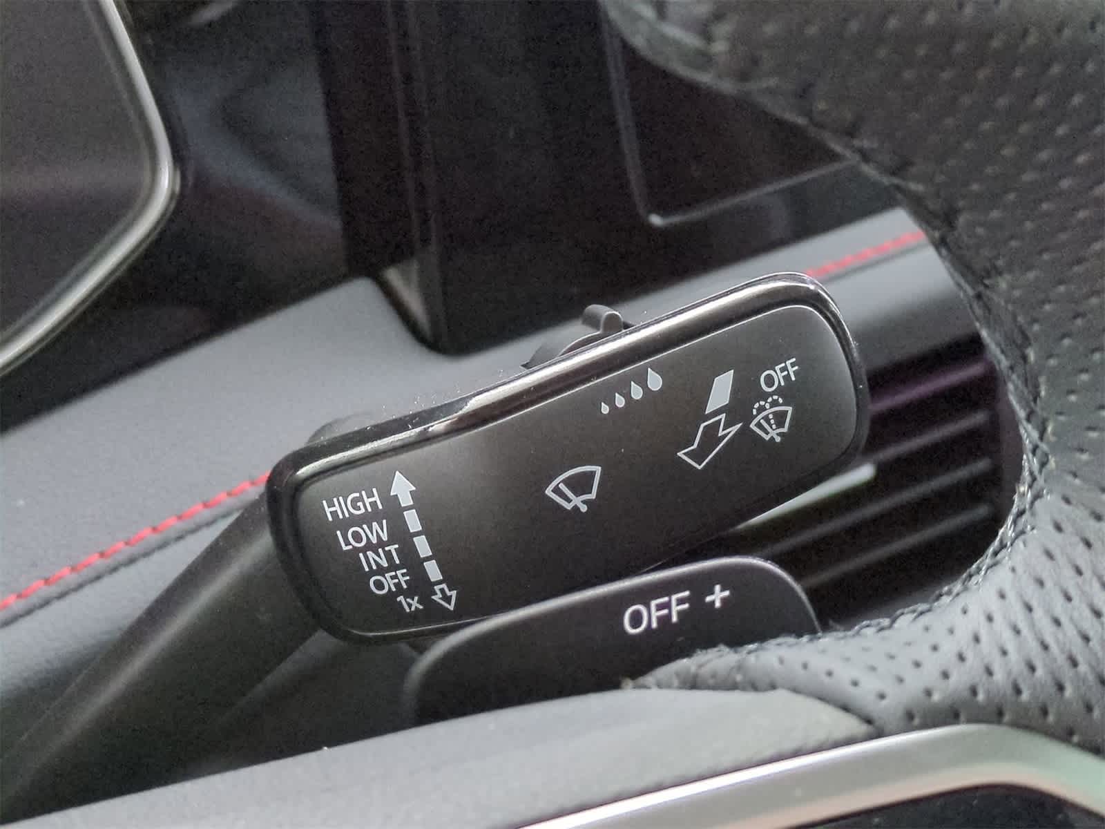 Thumbnail: 2025 Volkswagen Jetta - 26