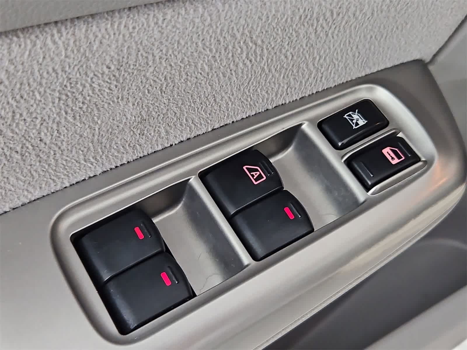 2010 Subaru Forester Limited 16