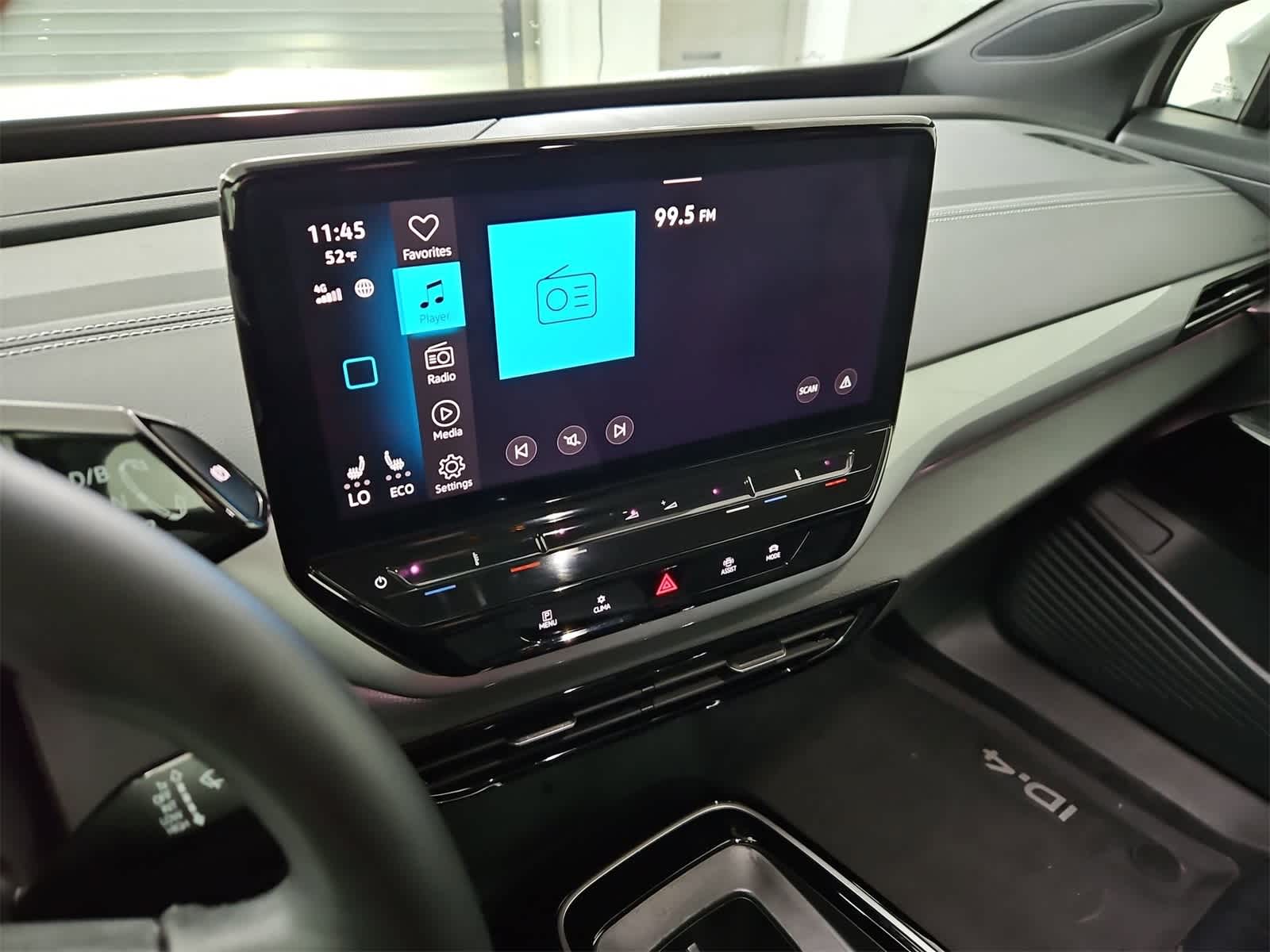 Thumbnail: 2023 Volkswagen ID.4 - 28