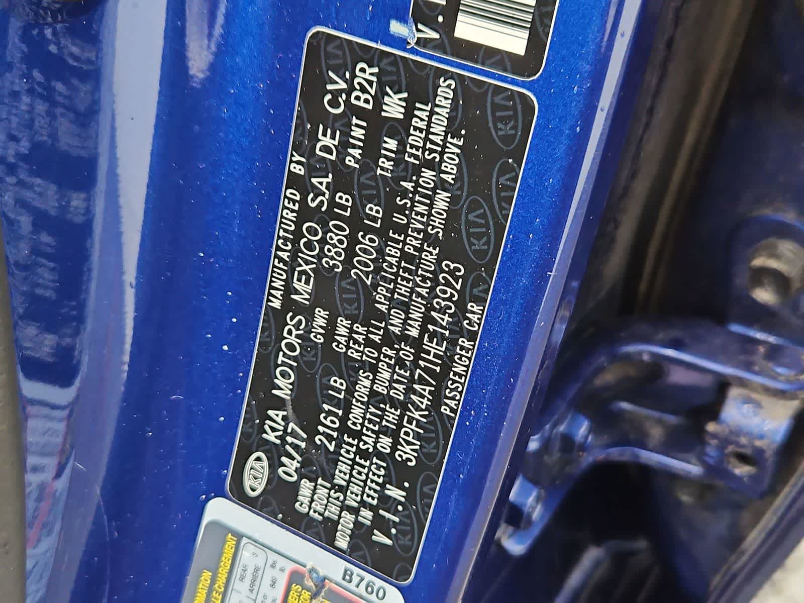 Thumbnail: 2017 Kia Forte - 34