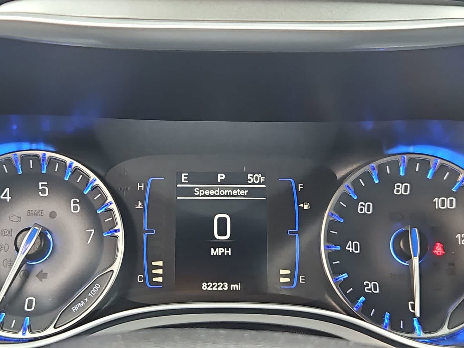 Thumbnail: 2018 Chrysler Pacifica - 33