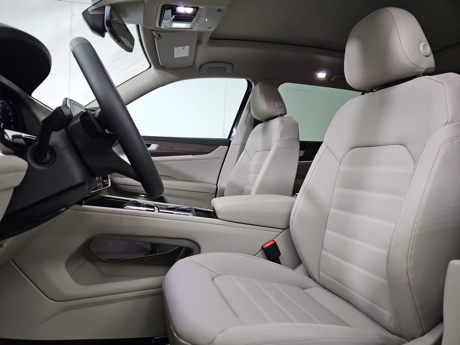 Thumbnail: 2026 Volkswagen Atlas - 16