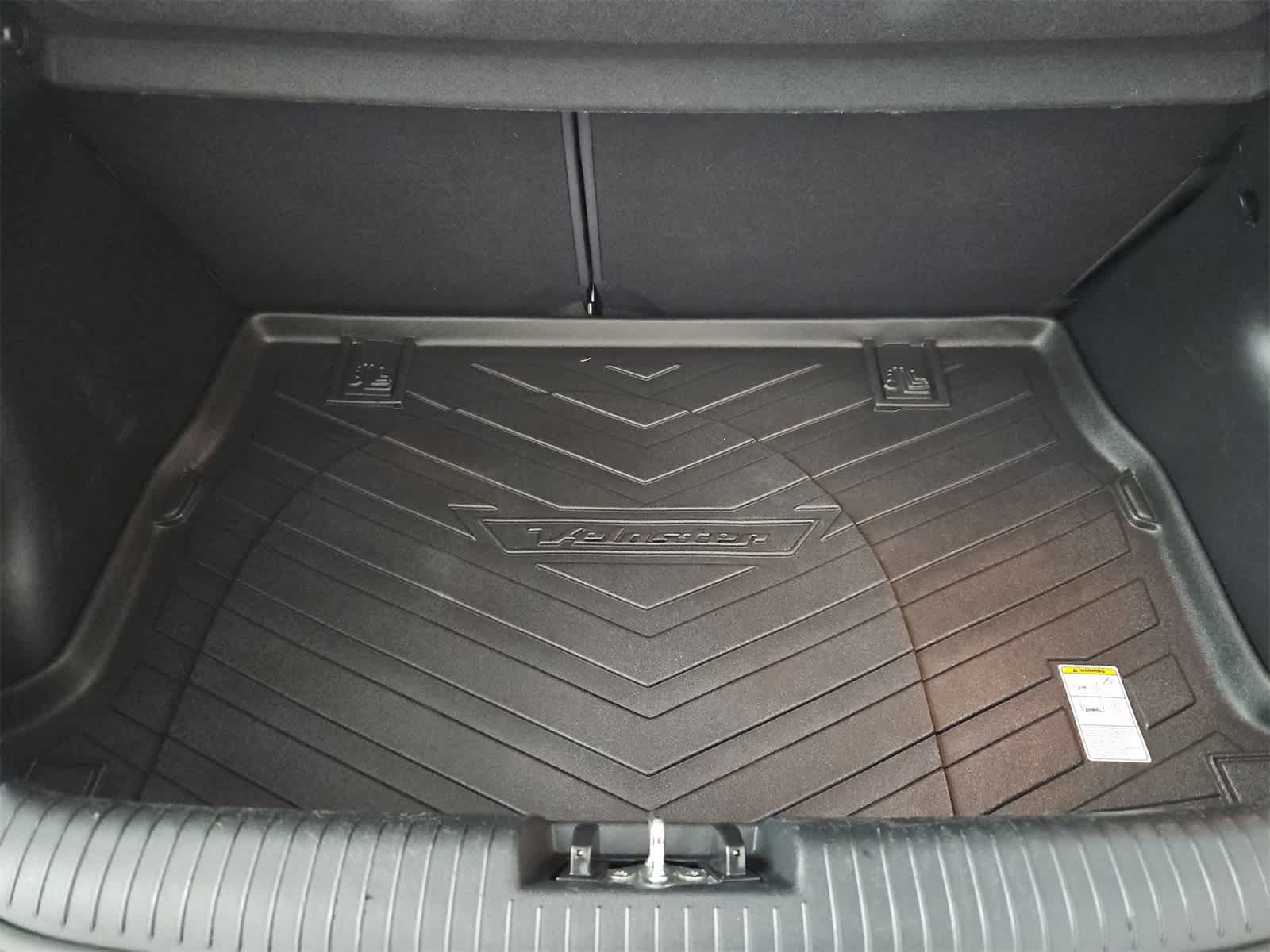 Thumbnail: 2017 Hyundai Veloster - 34