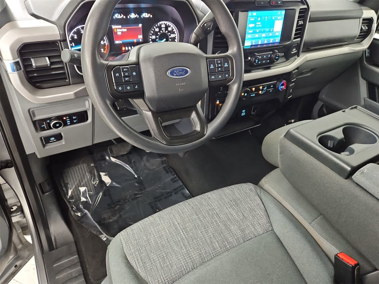 2023 Ford F-150 photo 2